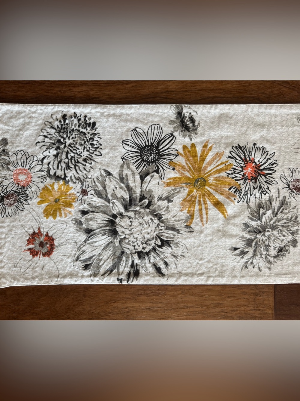 Rachel Zoe White/Cream Table Runner 14” X 85”